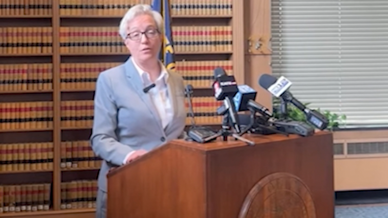 Should Oregon's first spouse have a role in policy decisions?